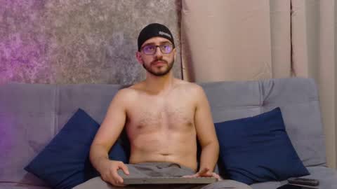 Gio online show from September 2025 09:39:02 PM