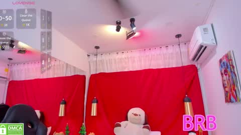 GISELA online show from December 2024 03:55:02 PM