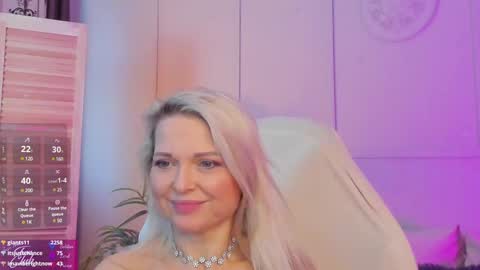 Gloria online show from February 2025 02:21:02 PM
