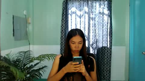 Snapshot of goddessoflostxx chatting on December 2024 03:51:02 AM JENNIFER online show from December 2024 03:51:02 AM