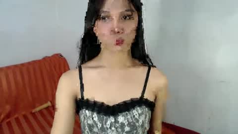 Lily is Gold online show from February 2025 02:26:02 AM