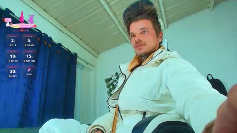 Goldy Loyal93 online show from November 2025 06:05:01 AM