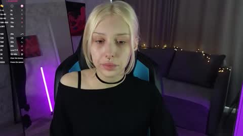 Snapshot of goth__tv chatting on October 2025 08:49:01 AM Violeta online show from October 2025 08:49:01 AM