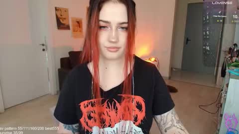 Snapshot of gothkittys chatting on December 2025 09:25:01 AM traumfrau Kira angel face devil eyes I SELL A LOT VIDEO IN GALLERY online show from December 2025 09:25:01 AM