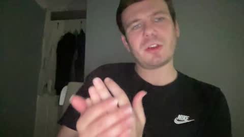 Snapshot of gotitgoin_ chatting on November 2025 01:17:02 AM GotItGoin online show from November 2025 01:17:02 AM