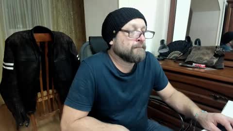 Snapshot of grandor_m chatting on March 2025 04:44:02 PM Anthony online show from March 2025 04:44:02 PM