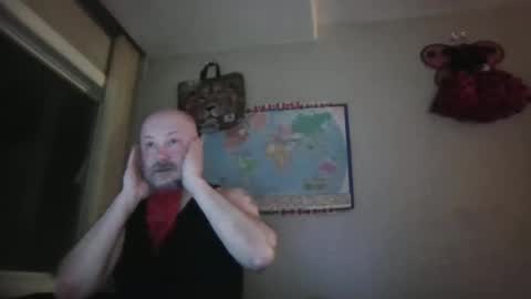 Snapshot of gregrev chatting on October 2025 01:59:02 AM gregrev online show from October 2025 01:59:02 AM
