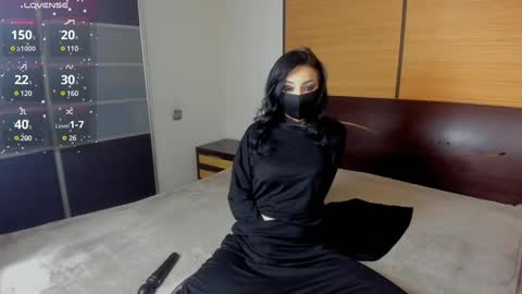 Linda online show from December 2024 02:52:02 AM
