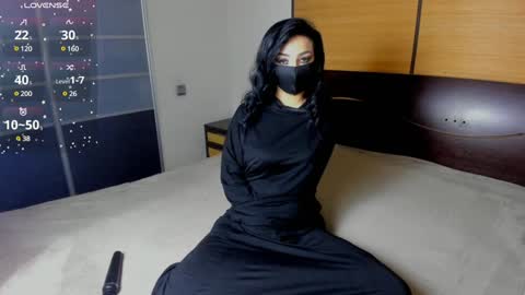 Linda online show from December 2024 02:31:02 AM