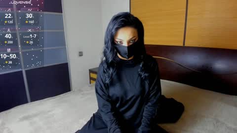 Linda online show from January 2025 02:15:02 AM