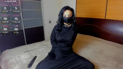 Linda online show from February 2025 02:31:01 AM