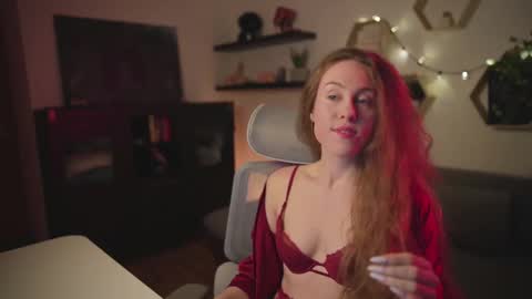 hahayessihaveone online show from October 2025 06:30:01 PM