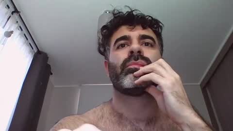 Hairy otter online show from September 2025 10:47:01 PM