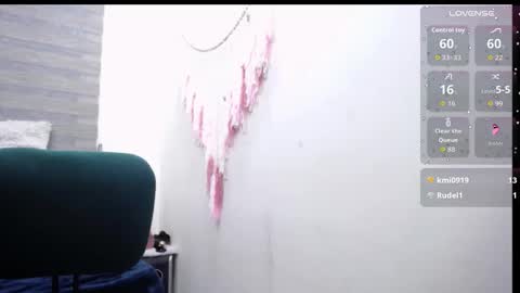 hana_arias online show from September 2025 11:15:01 PM
