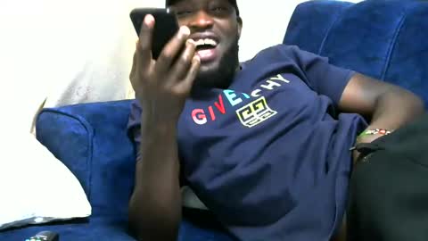 handsome king online show from December 2024 08:00:02 PM