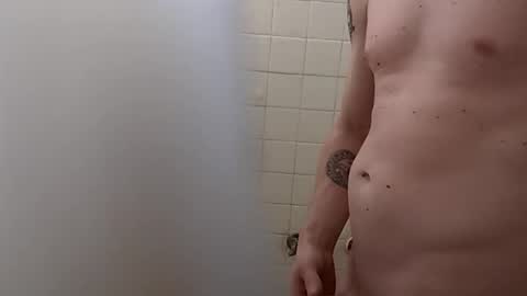 Snapshot of handsomerob42 chatting on November 2025 10:42:02 PM handsomerob42 online show from November 2025 10:42:02 PM