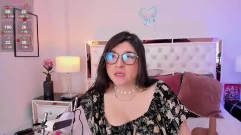 Snapshot of hannaasweet chatting on January 2025 06:16:01 PM Hannaa online show from January 2025 06:16:01 PM