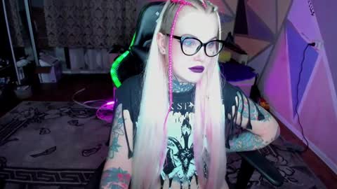 Hannah online show from December 2024 06:35:02 PM