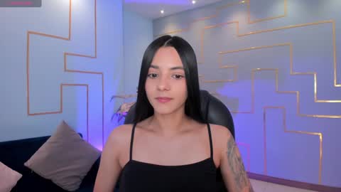 Snapshot of hannahjamesx chatting on February 2025 06:55:01 PM HANNAH J online show from February 2025 06:55:01 PM