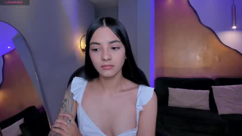 Snapshot of hannahjamesx chatting on February 2025 07:16:02 PM HANNAH J online show from February 2025 07:16:02 PM