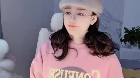 Snapshot of happysweetie168 chatting on December 2024 04:01:02 AM Daisy online show from December 2024 04:01:02 AM