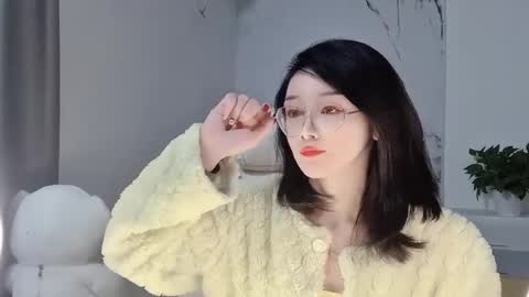 Snapshot of happysweetie168 chatting on March 2025 03:24:01 PM Daisy online show from March 2025 03:24:01 PM