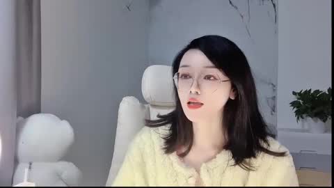 Snapshot of happysweetie168 chatting on March 2025 07:56:02 AM Daisy online show from March 2025 07:56:02 AM