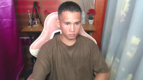 Snapshot of hard_dickzhack chatting on November 2025 05:18:02 AM hard dickzhack online show from November 2025 05:18:02 AM