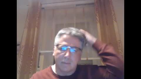 Snapshot of hartl67 chatting on December 2024 08:38:02 PM hartl67 online show from December 2024 08:38:02 PM