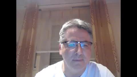 Snapshot of hartl67 chatting on December 2024 05:02:01 PM hartl67 online show from December 2024 05:02:01 PM