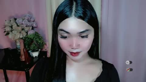 haylee online show from December 2024 05:20:01 AM