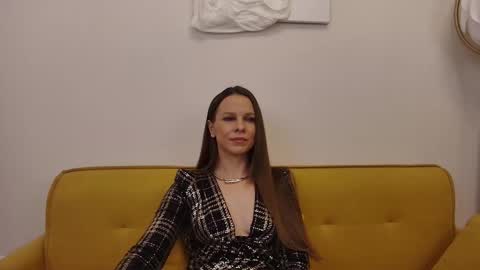 Snapshot of helenbenit chatting on November 2025 01:55:02 PM Helen online show from November 2025 01:55:02 PM