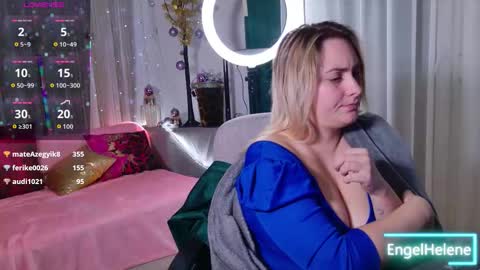 Snapshot of heleneengel chatting on December 2025 08:02:02 PM heleneengel online show from December 2025 08:02:02 PM