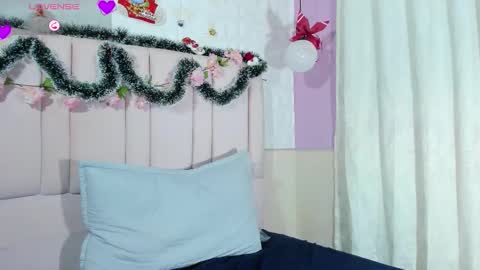 Snapshot of helenn_diaz chatting on December 2025 04:51:02 AM helenn online show from December 2025 04:51:02 AM