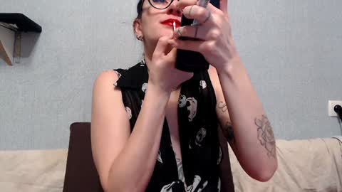HelenRed online show from January 2025 11:37:02 AM
