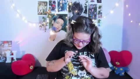 Snapshot of hellen21rose chatting on November 2025 03:39:02 AM hellen online show from November 2025 03:39:02 AM