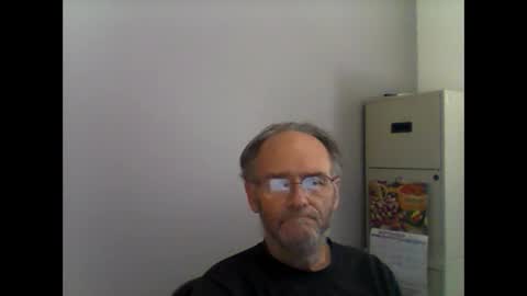 helopilot01 online show from September 2025 09:48:02 PM