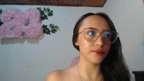 hilary_rhodes online show from December 2025 11:45:01 PM