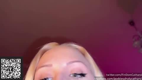 Snapshot of holycatharsis chatting on February 2025 03:52:02 PM Goddess Holy Catharsis online show from February 2025 03:52:02 PM