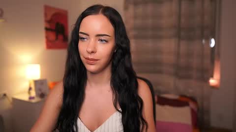 Kate online show from September 2025 06:52:02 PM