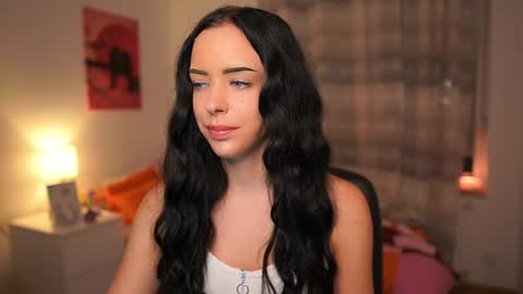 Kate online show from September 2025 06:54:01 PM