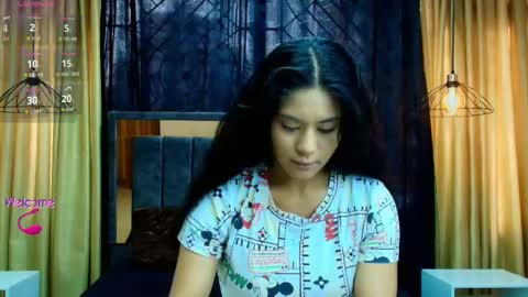 Honey Love online show from September 2025 01:34:02 PM
