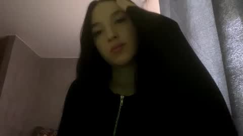 Snapshot of hongfrahm chatting on December 2025 10:11:01 AM Diana online show from December 2025 10:11:01 AM