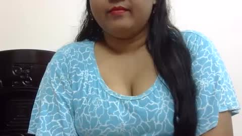 Snapshot of horneydesibabe chatting on December 2024 06:44:01 AM horneydesibabe online show from December 2024 06:44:01 AM