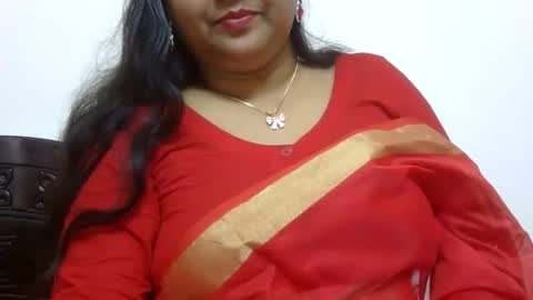 Snapshot of horneydesibabe chatting on December 2024 06:09:02 AM horneydesibabe online show from December 2024 06:09:02 AM