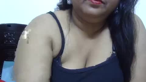 Snapshot of horneydesibabe chatting on December 2024 04:40:01 PM horneydesibabe online show from December 2024 04:40:01 PM