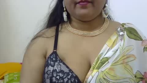 Snapshot of horneydesibabe chatting on January 2025 04:50:02 AM horneydesibabe online show from January 2025 04:50:02 AM