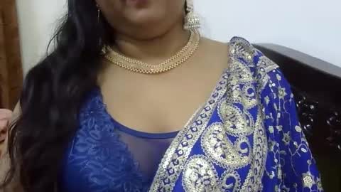 Snapshot of horneydesibabe chatting on January 2025 07:31:01 PM horneydesibabe online show from January 2025 07:31:01 PM