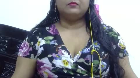 Snapshot of horneydesibabe chatting on September 2025 06:43:02 PM horneydesibabe online show from September 2025 06:43:02 PM