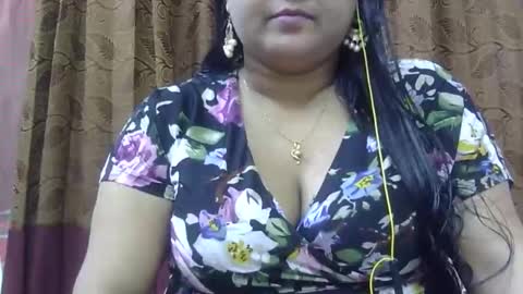 Snapshot of horneydesibabe chatting on September 2025 06:53:02 PM horneydesibabe online show from September 2025 06:53:02 PM
